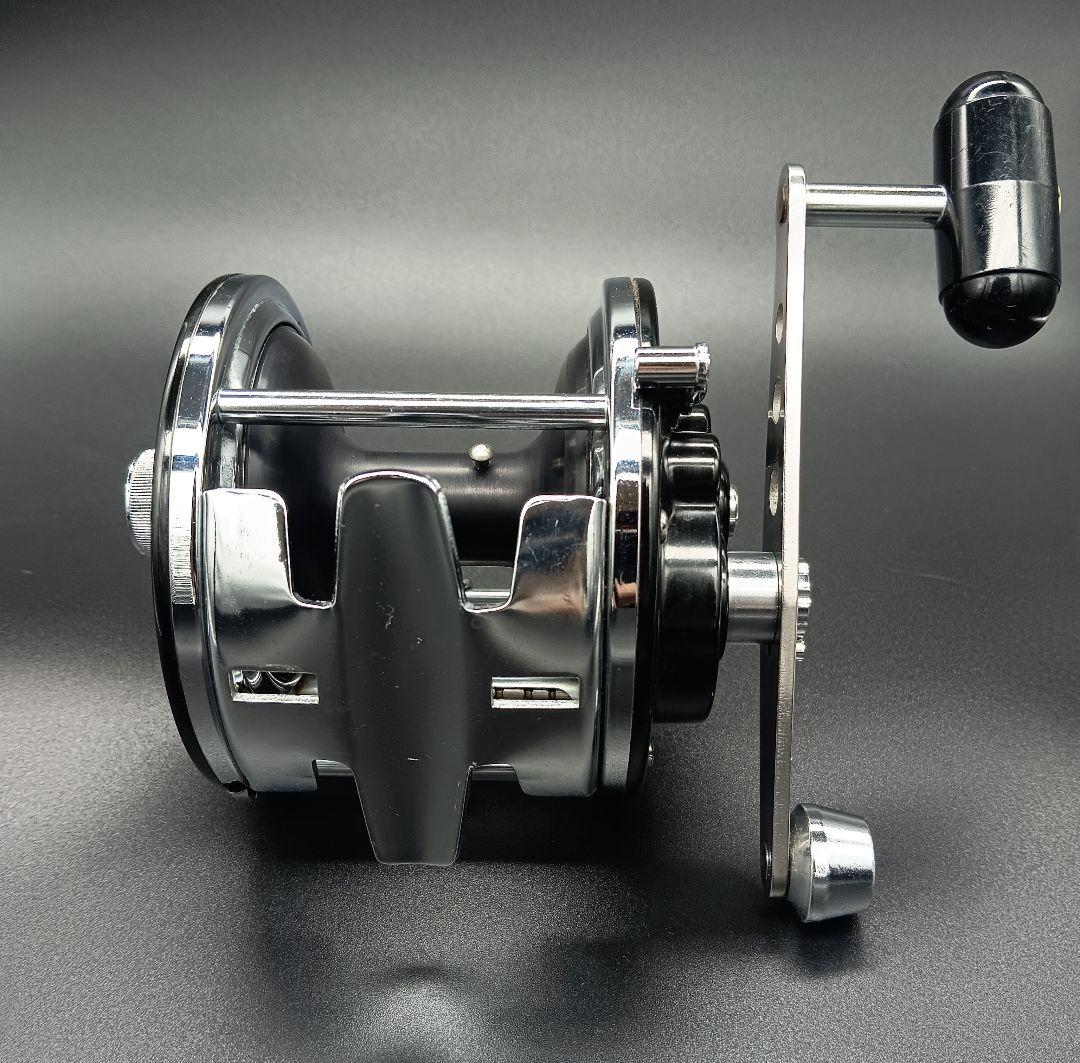 Dynamic ST-60 両軸リール