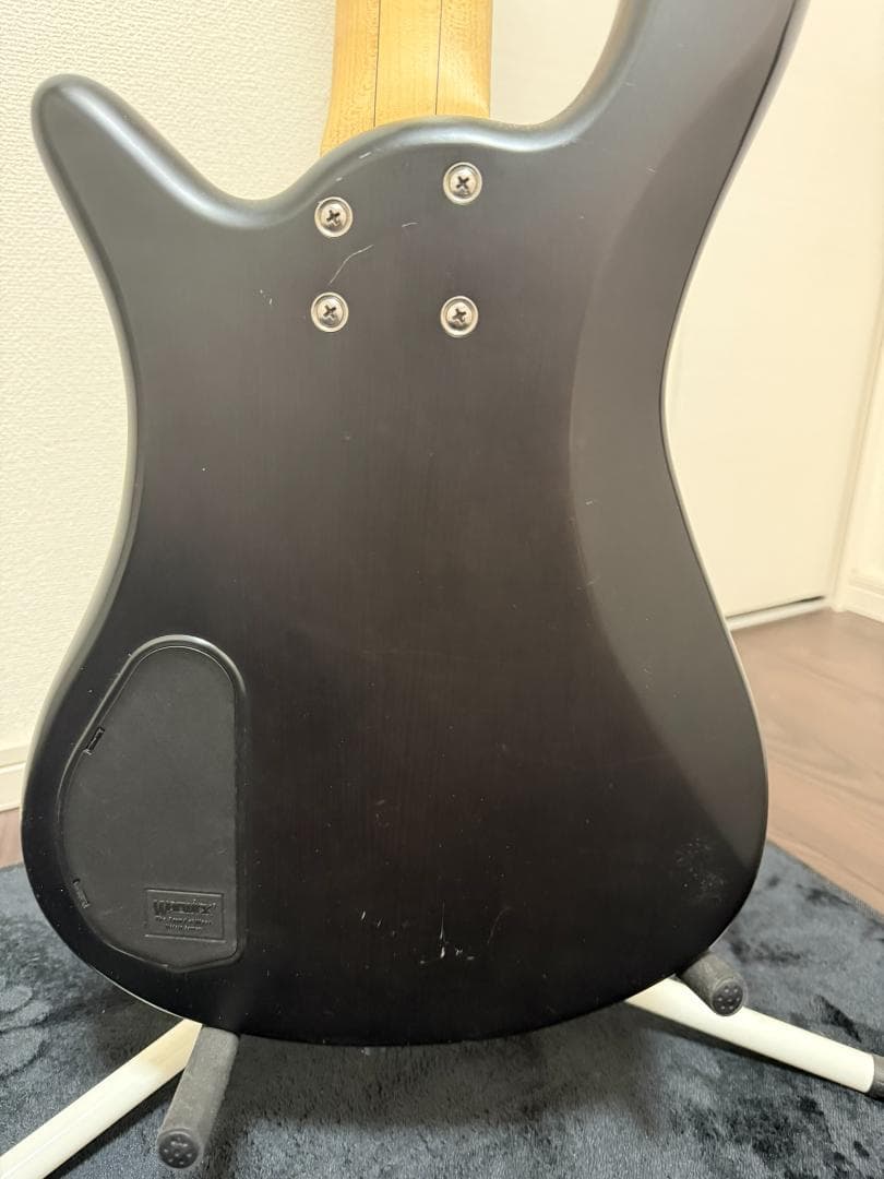 ベース Warwick RockBass Streamer LX