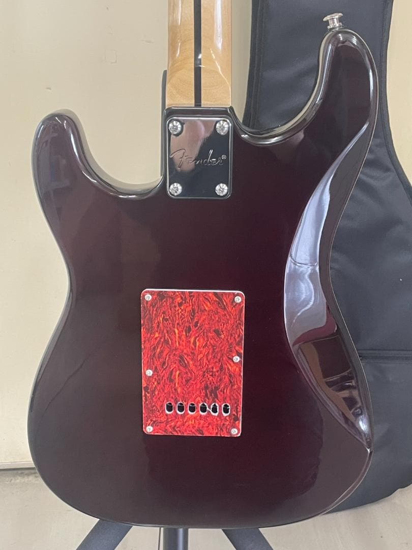 フェンダー　ストラトキャスター　レプリカ　レッドサンバースト系