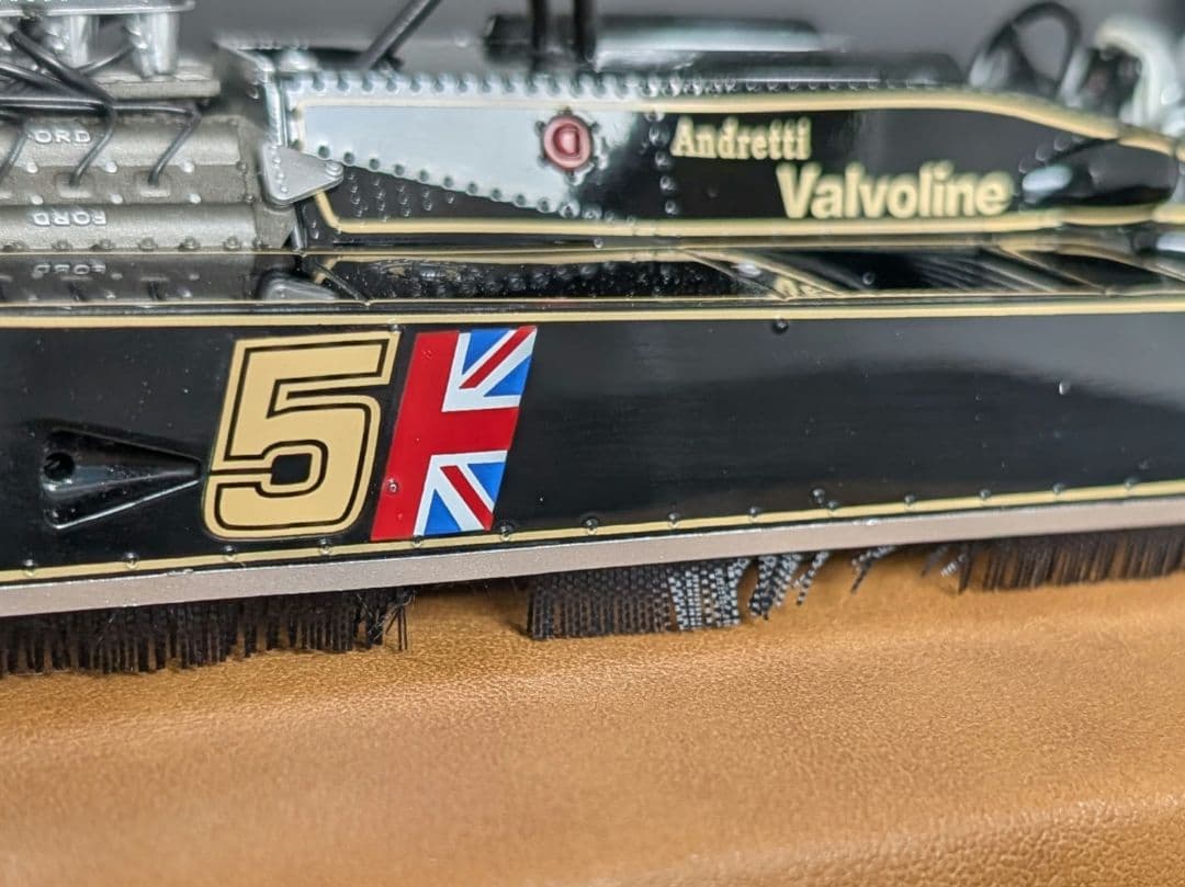 TSM 1/18 LOTUS Type78 ローンチver. M.アンドレッティ