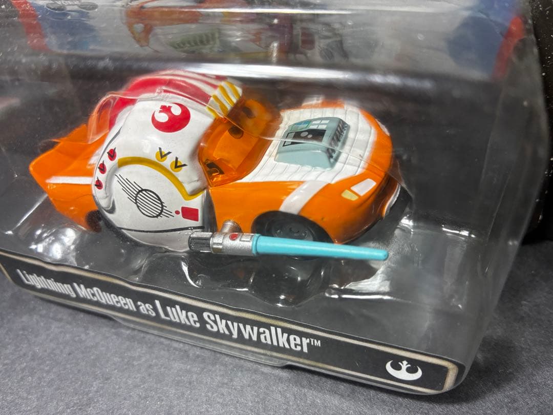 Luke ルーク　スターウォーズ　マックイーン　マックィーン　カーズ ミニカー