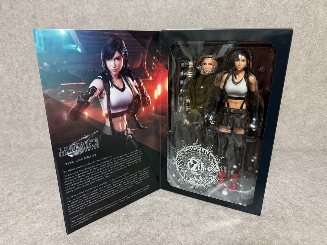 フィギュア ティファ・ロックハート PLAY ARTS改 FFVII リメイク