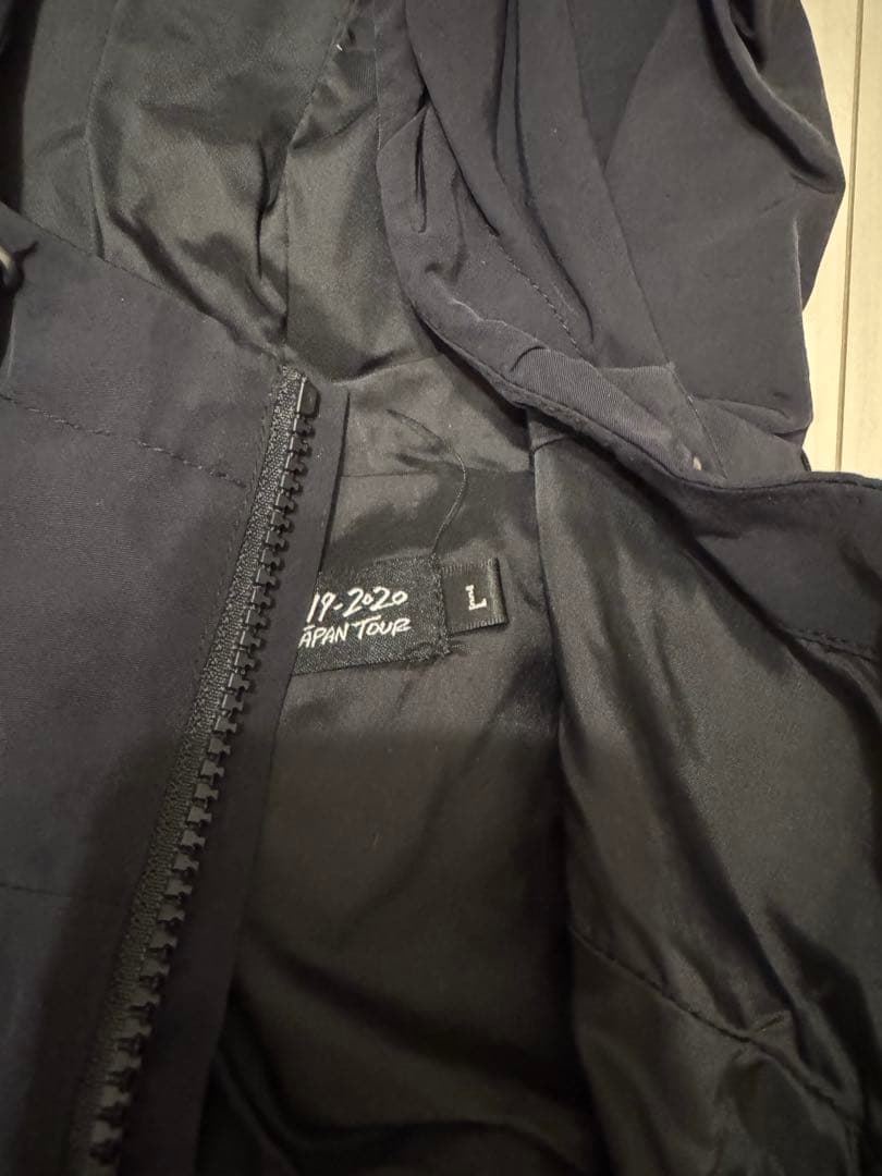 ONE OK ROCK ナイロン プルオーバー パーカー Lサイズ