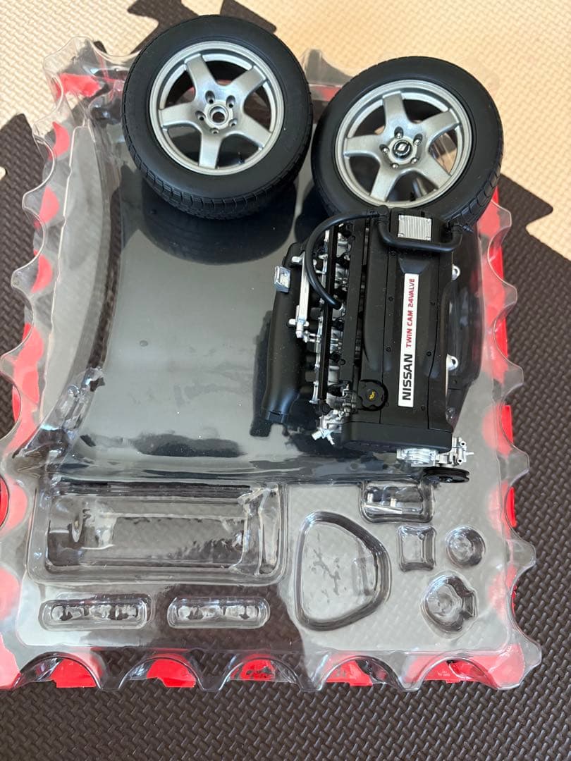 SKYLINE GT-R NISMO 1/8スケール 未開封