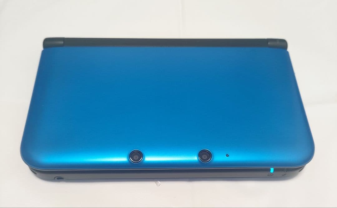 即購入歓迎!!　ニンテンドー3DS LL ブルー×ブラック
