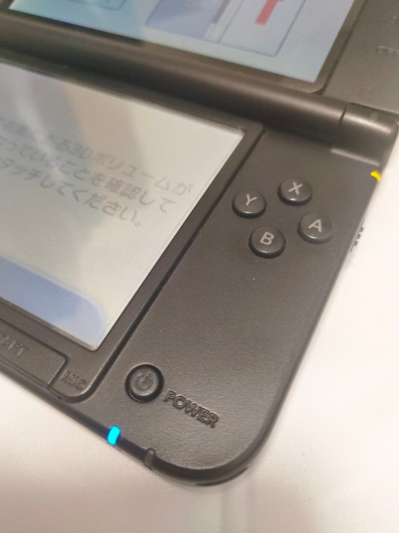 即購入歓迎!!　ニンテンドー3DS LL ブルー×ブラック