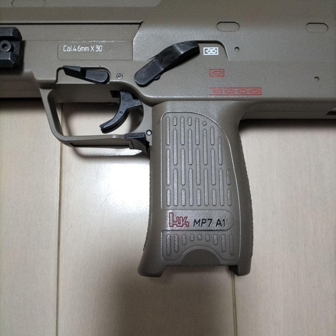 早い者勝ち‼️東京マルイMP7 A1 カスタム電動ガン　サバゲー美品　週末セール