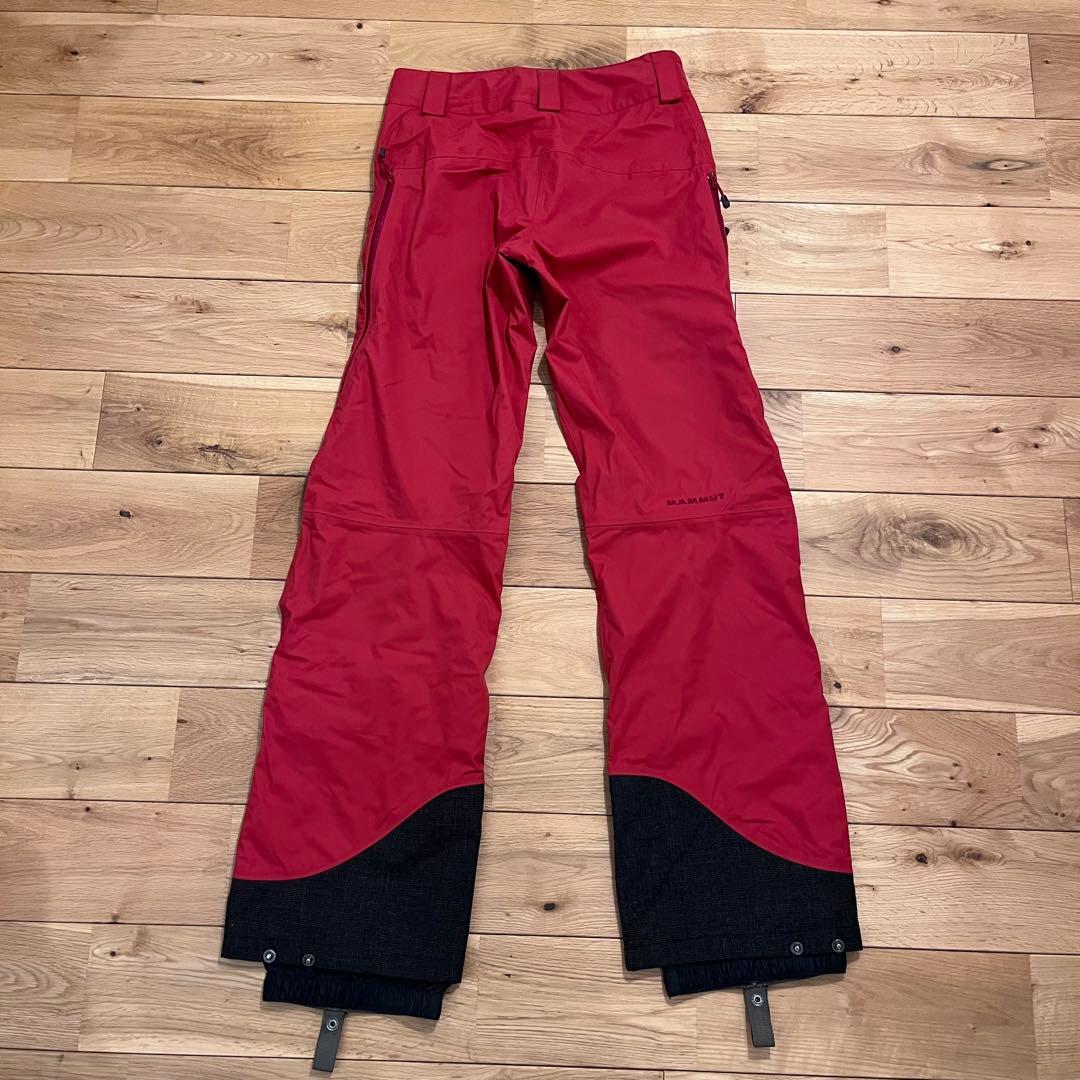 MAMMUTマムート スノーボード・スキーパンツ 濃ピンク 美品