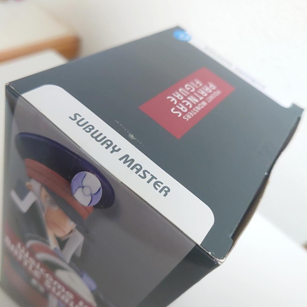 ポケモンマスターズ サブウェイマスター フィギュア