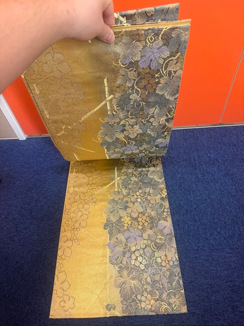 2660袋帯 古代彫金紋 西陣織 金糸　高級上質上品　約440cm 未使用
