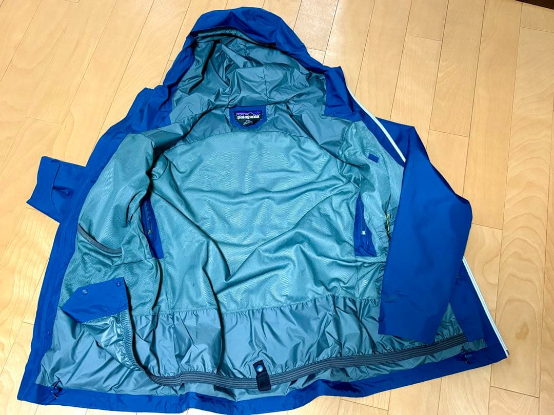 patagonia パウダー・タウン・ジャケット（Sサイズ）