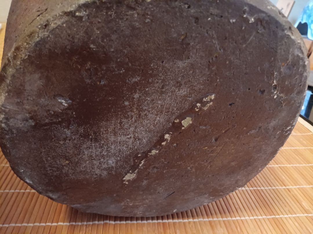 備前　茶色の陶器製花瓶