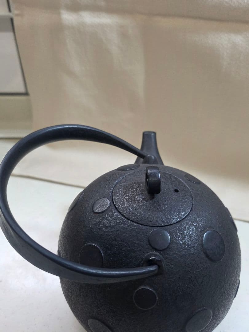 ■GLASS■ 高橋大益　鉄瓶凸玉紋　鉄瓶