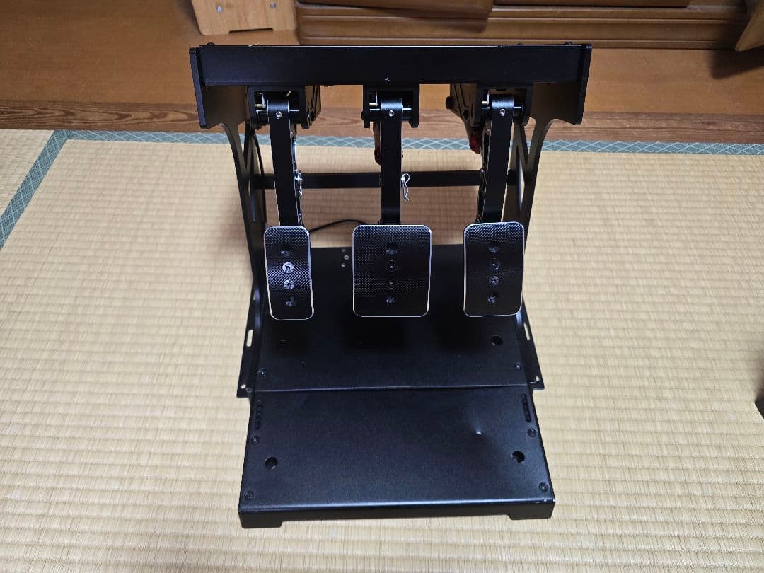 simagic p1000 吊り下げ