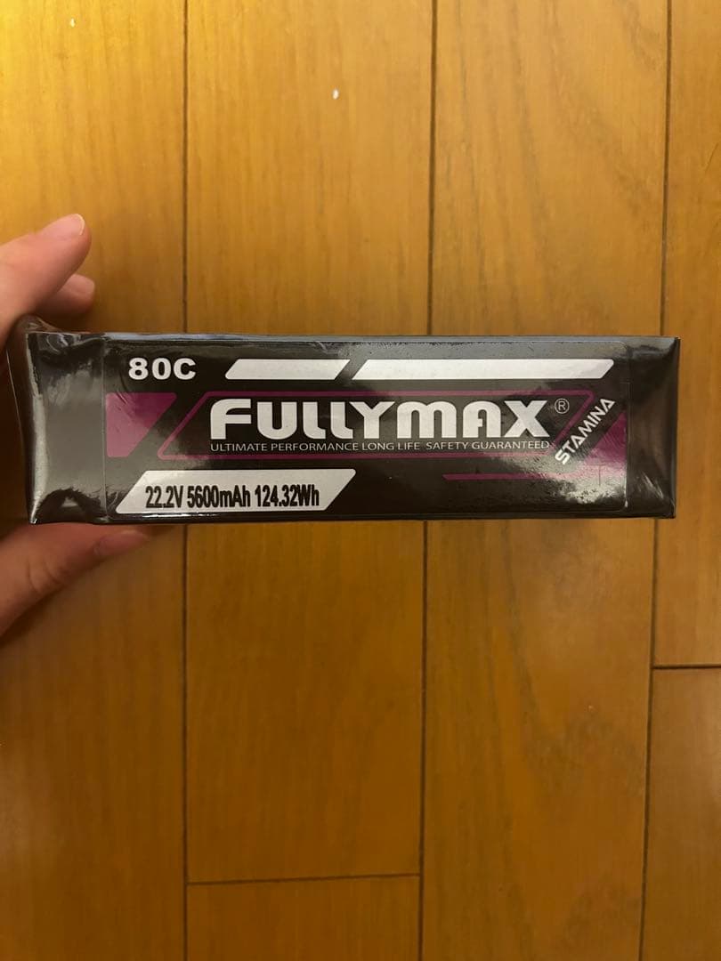 FULLYMAX 22.2V 5600mAh 80C リポバッテリー