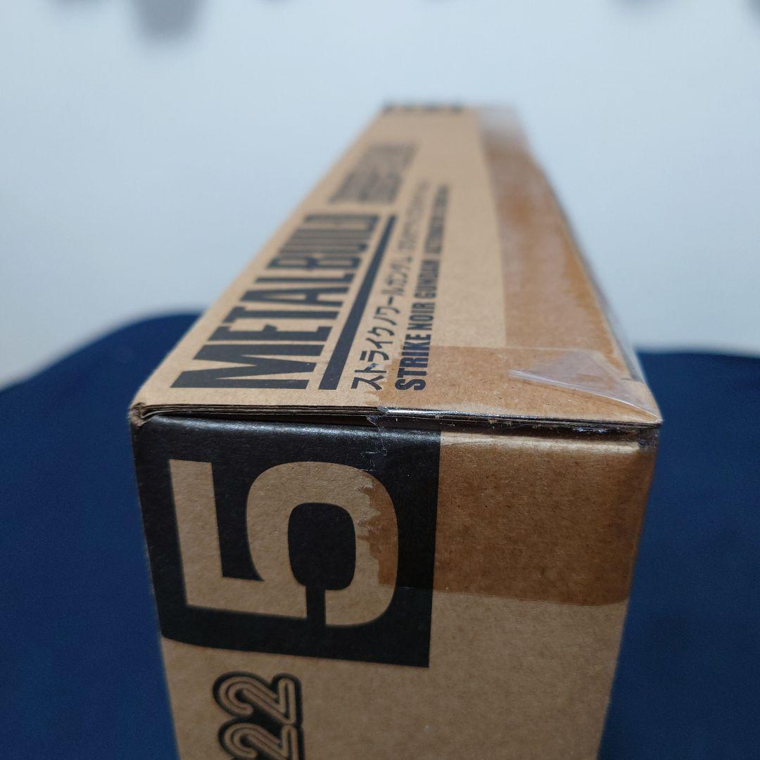 メタルビルド　ストライクノワール