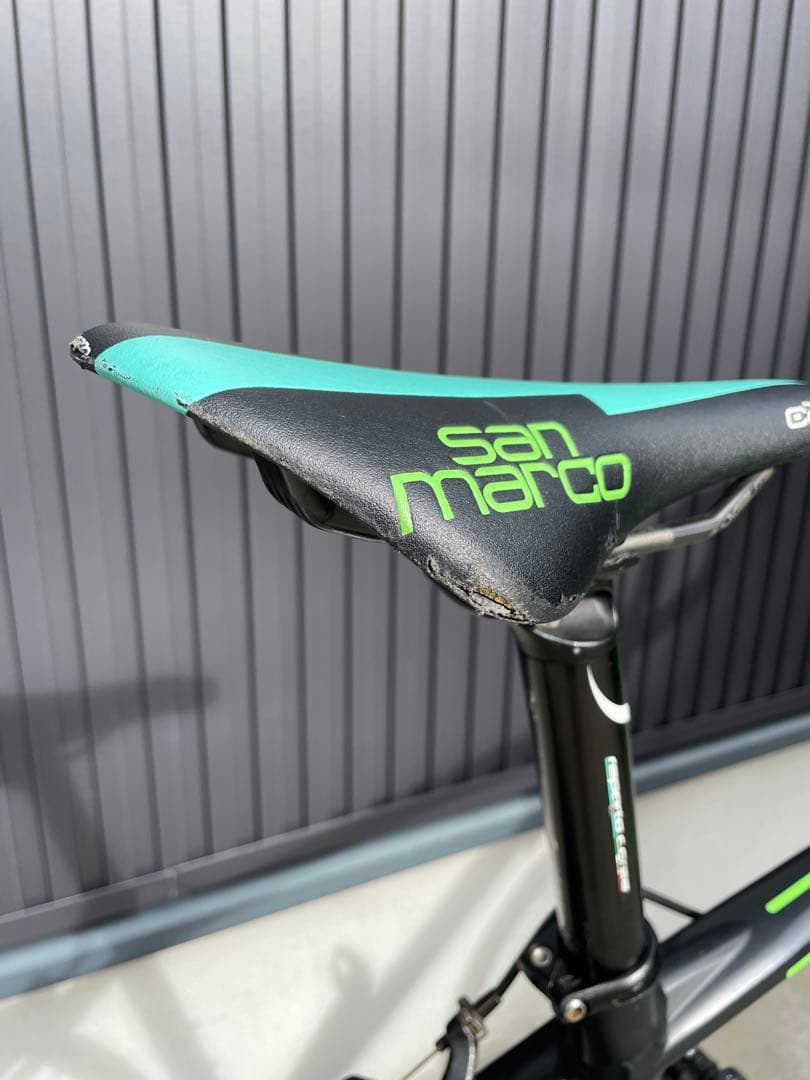 最終値下げ　希少 belkinモデル Bianchi ビアニローネ7