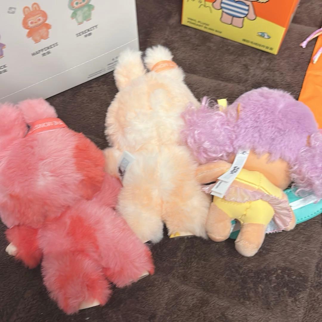 POP MART ラブブ　CRYBABY ぬいぐるみ 3体セット