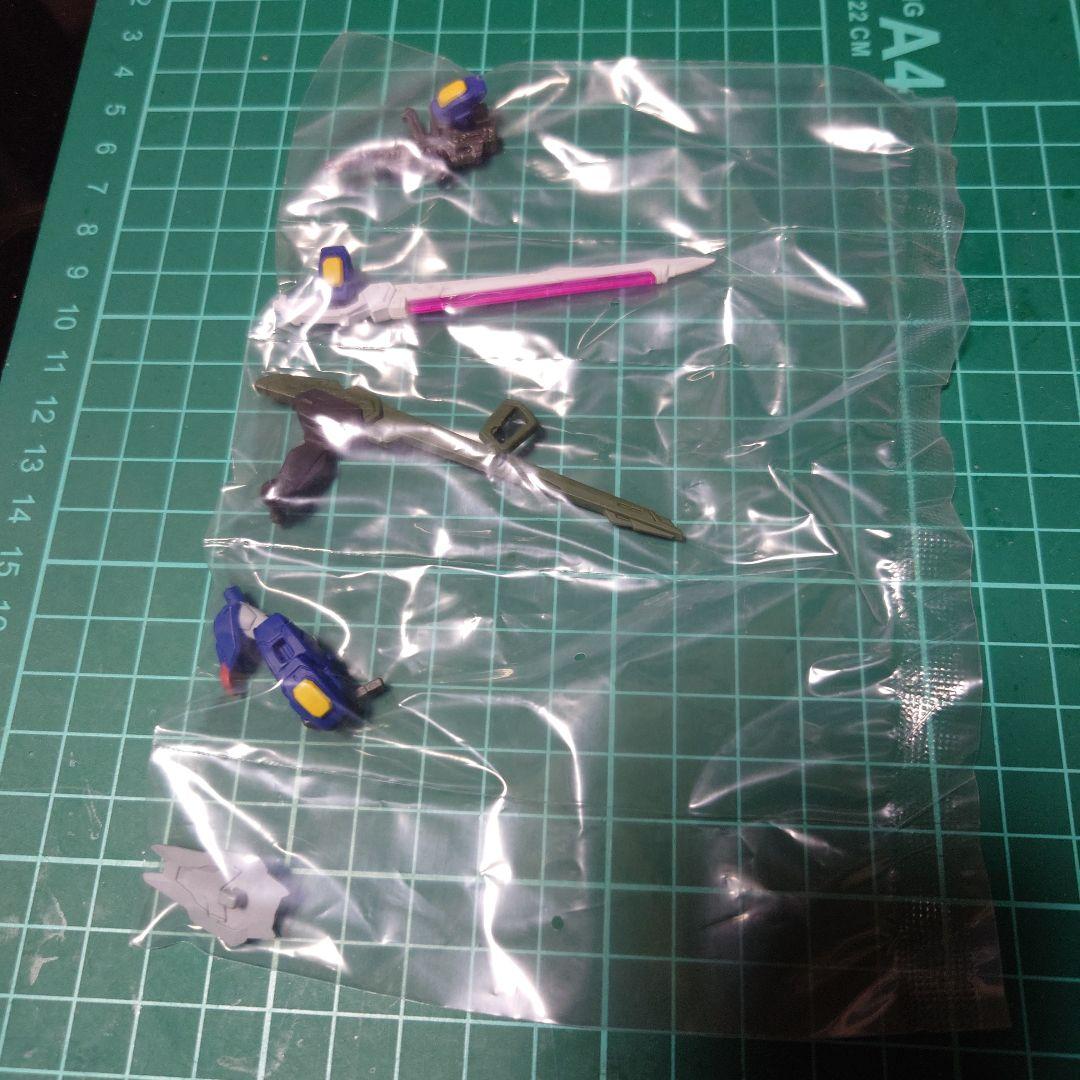 GUNDAM CONVERGEディスティニーガンダムspecⅡ＆ゼウスシルエット