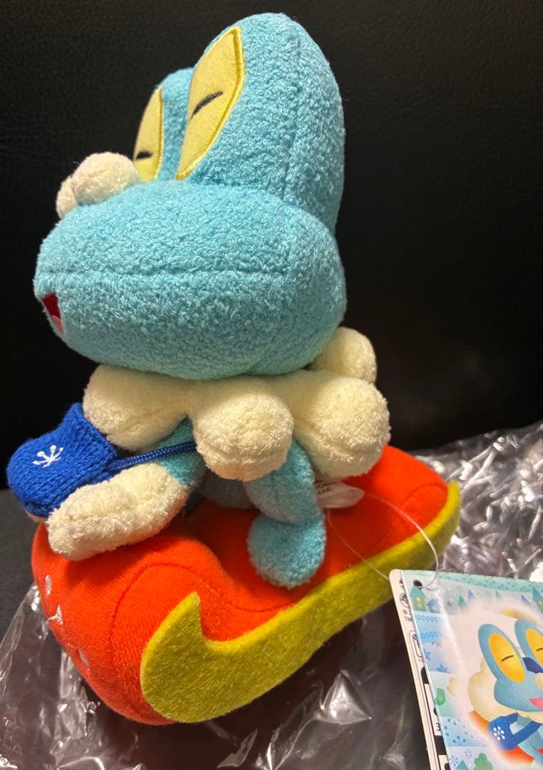 【タグ付き、レア】 ポケモンセンター ケロマツドール ぬいぐるみ ぽかぽか雪遊び