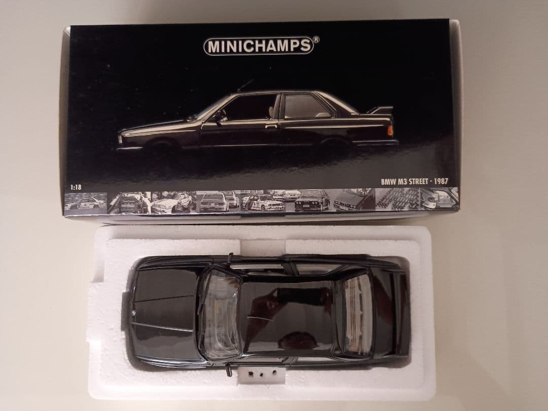 ミニチャンプス  M3 STREET E30 1987 1/18
