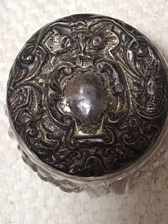 小物入れ　アンティーク　ガラス　英国　イギリス　ホールマーク　銀　シルバー