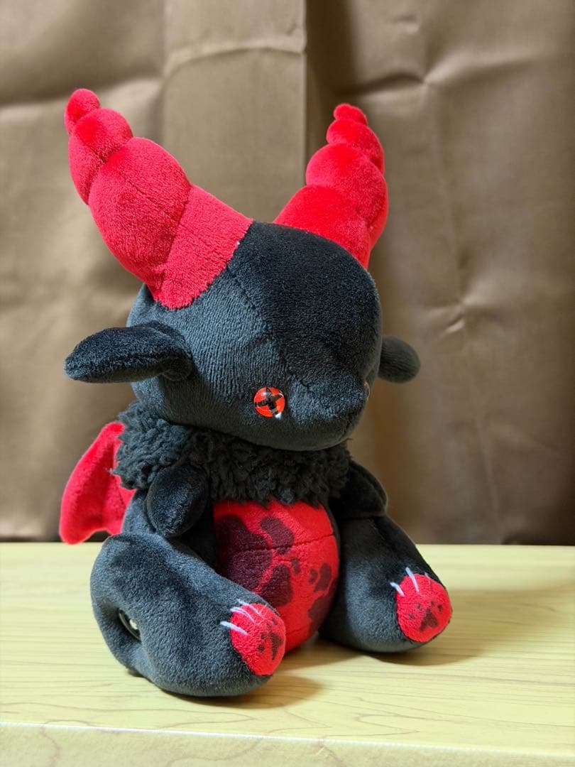 BEAST（ビースト） ドラゴン ブラック×レッド