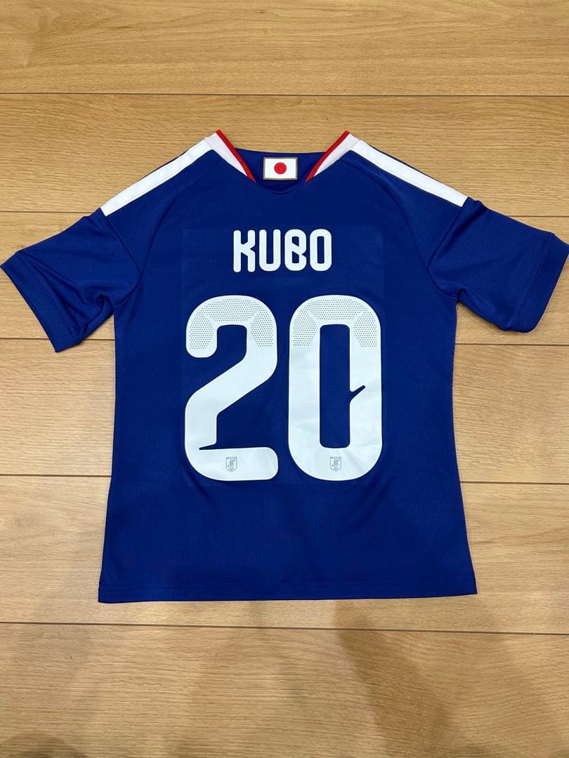 【未使用国内正規】即日発送　サッカー日本代表 2026 ユニフォーム 140cm