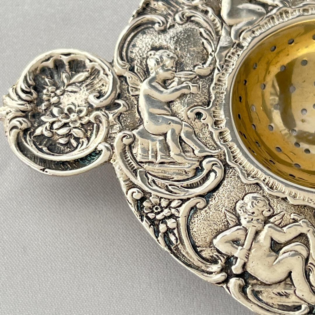 【ドイツ】 天使のティーストレナー【純銀】