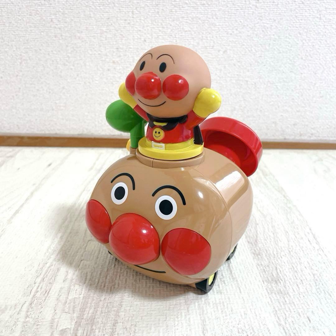 美品 エム・アンド・エム おでかけ三輪車 わくわくアンパンマンごうピースII