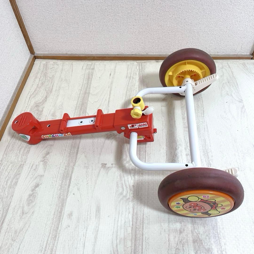 美品 エム・アンド・エム おでかけ三輪車 わくわくアンパンマンごうピースII