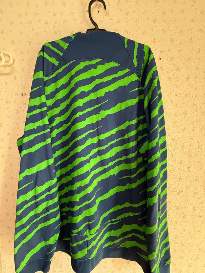 Nike ブラジル代表 ストライプジャージ