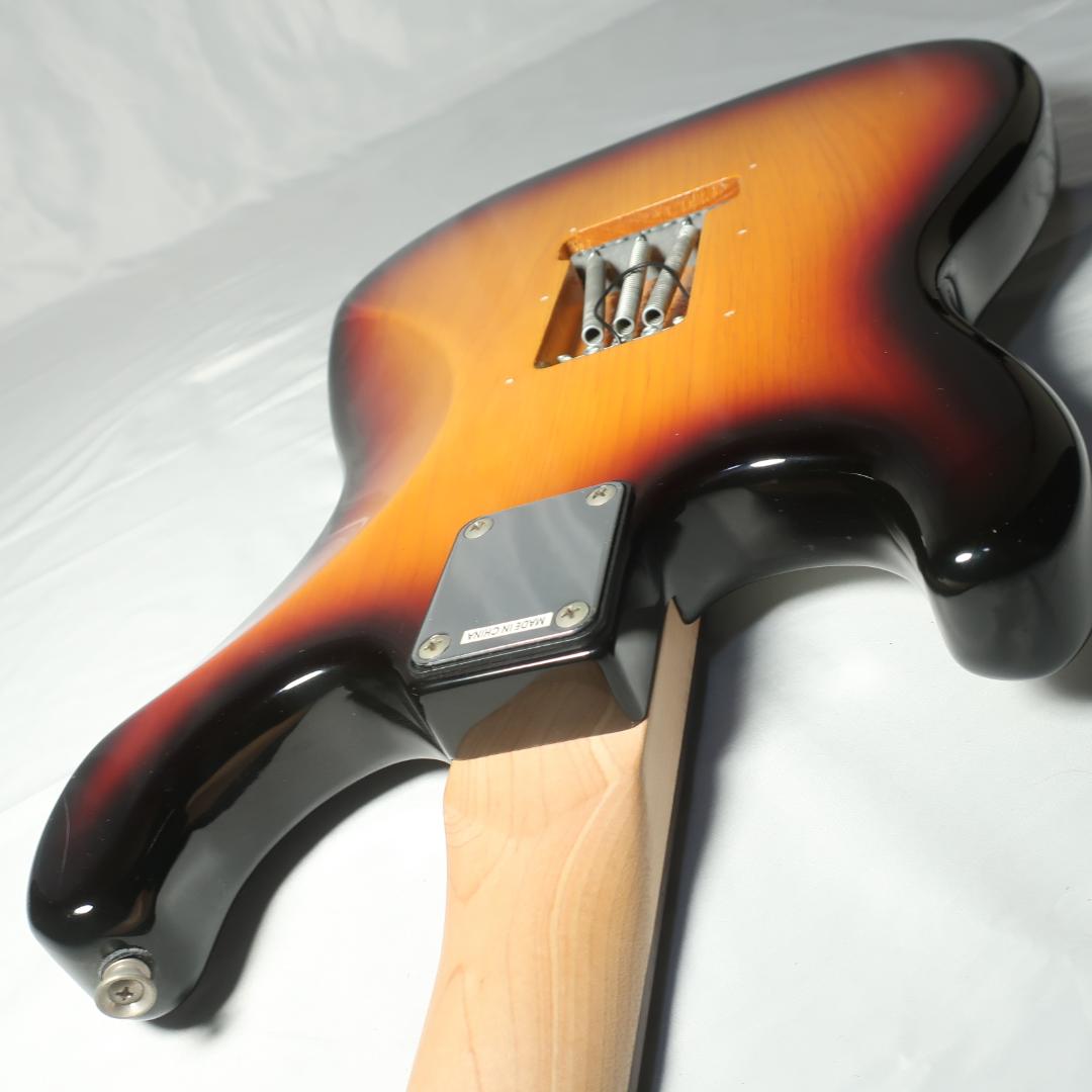 段BUSKER'S BH2 3TS エレキギター ケース付 タップスイッチ搭載