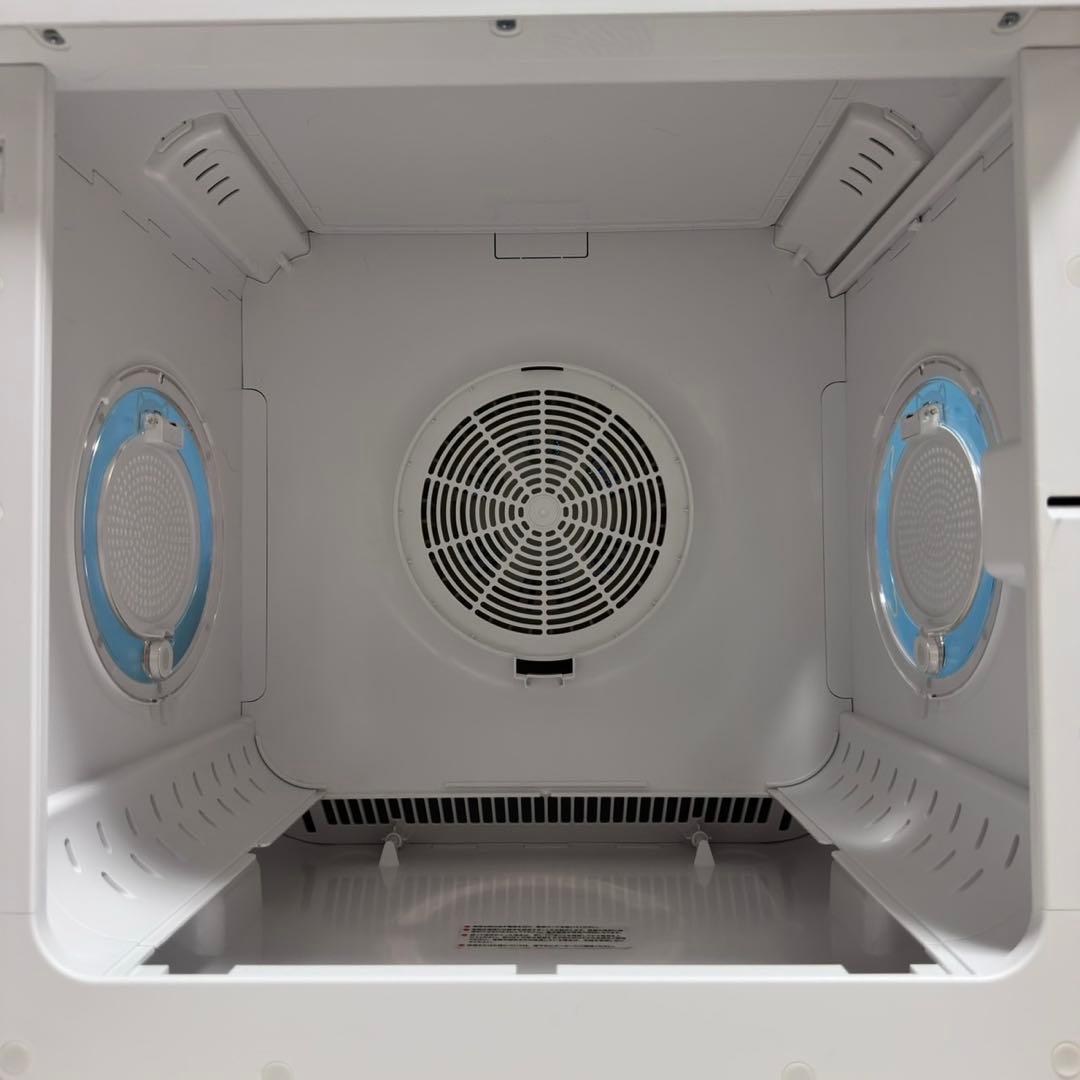 あ 極美品 未使用 ペットドライヤーハウス PD100 AIRROBO