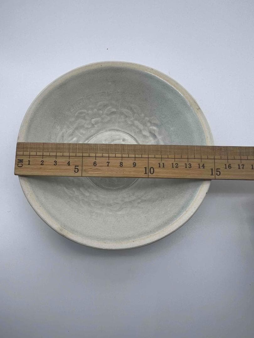 北宋時代　青白磁刻花魚藻文輪花鉢　盞　茶碗　景徳鎮　影青　唐物(E-49)