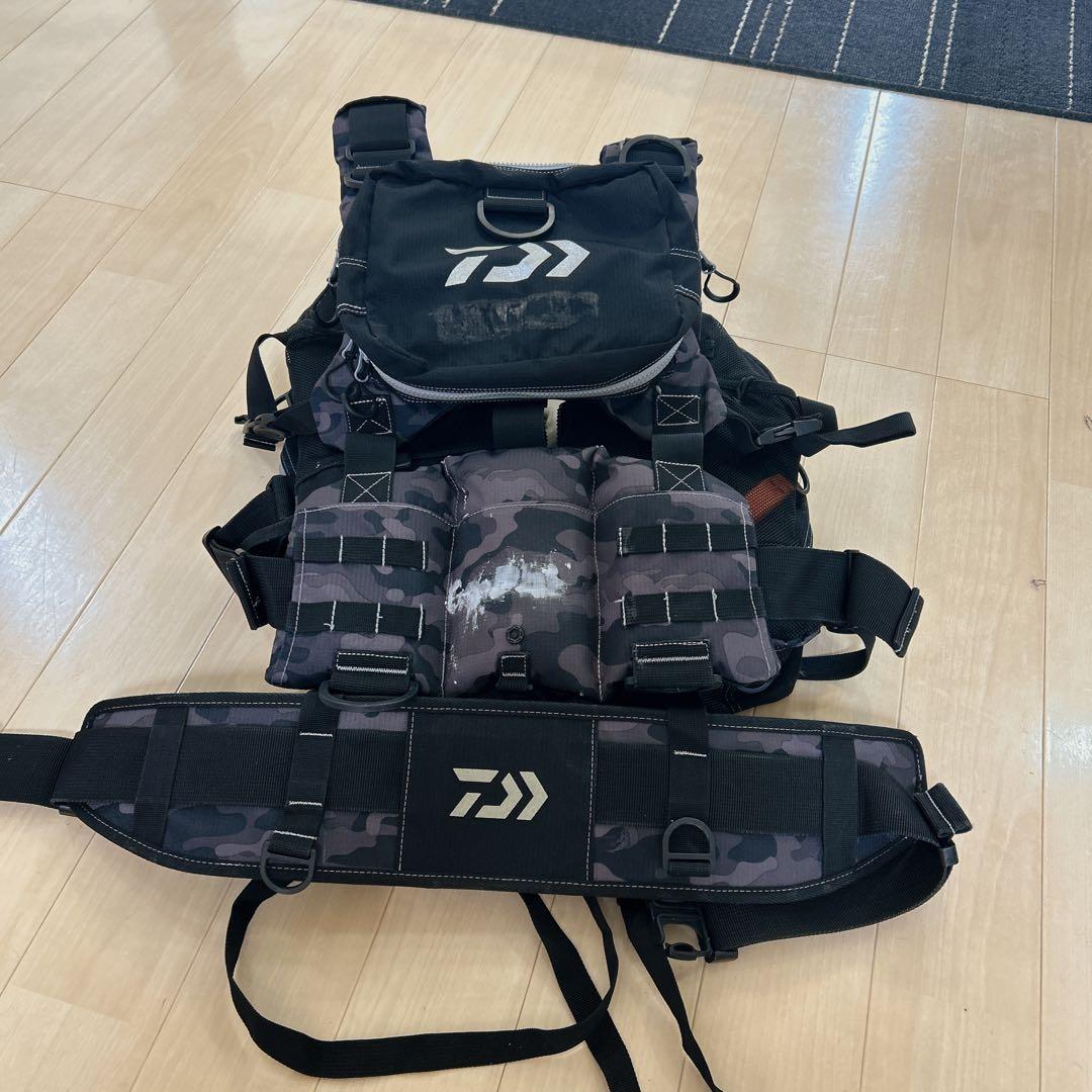 ダイワ　ベンチクールゲームベストIV DF-6109 ライフジャケット