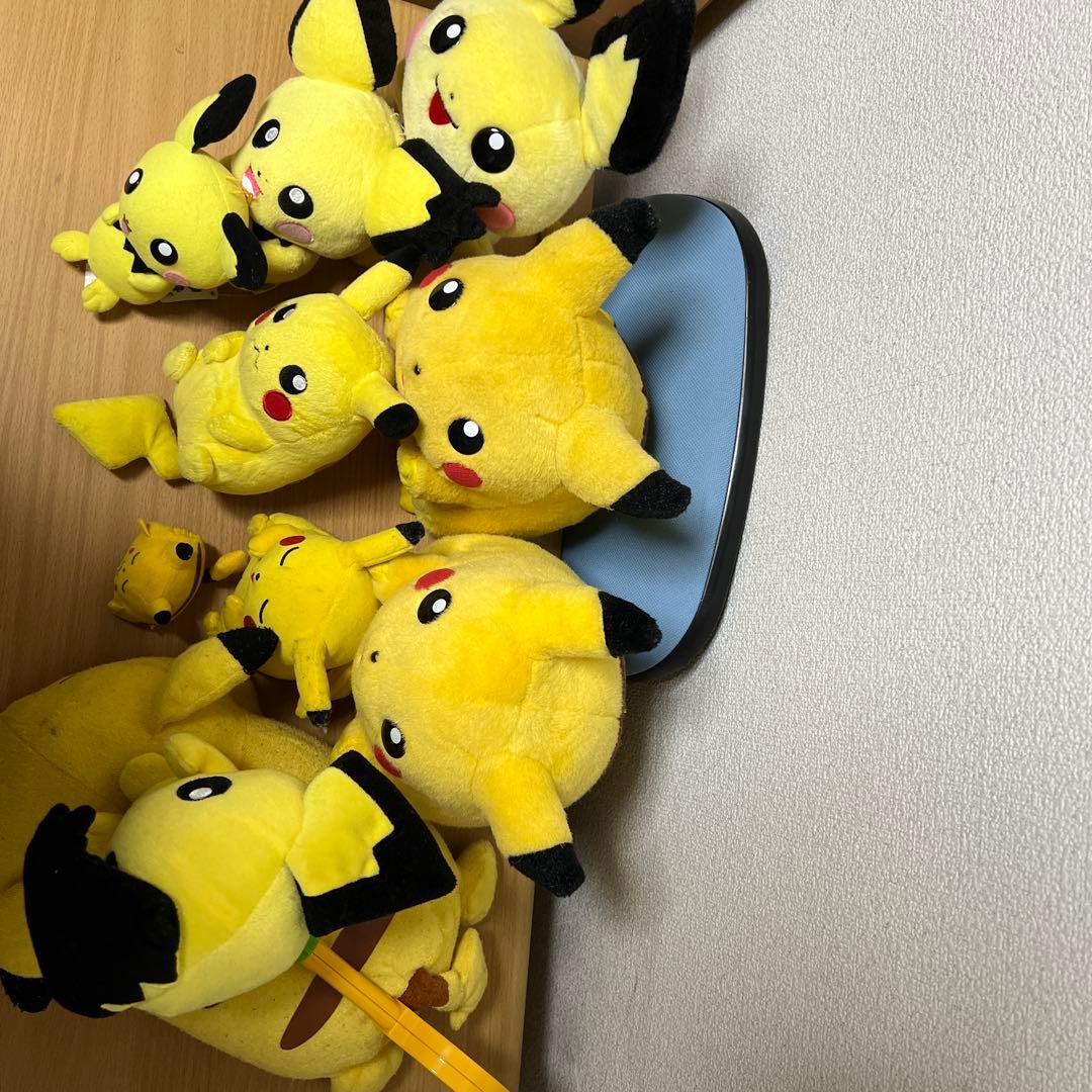 ピカチュウ ポケモン　ぬいぐるみ　まとめ売り
