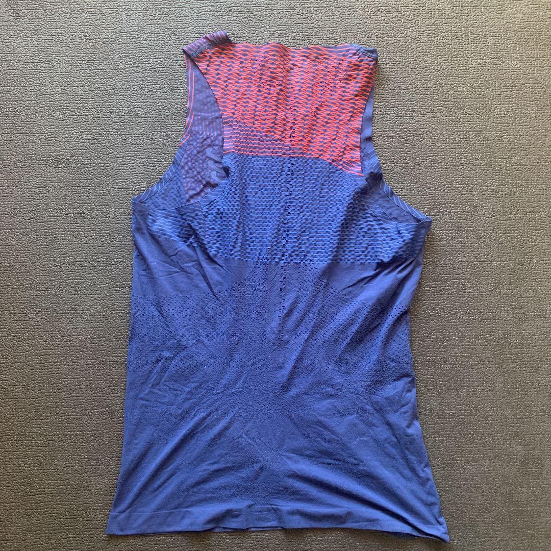 Compressport ランニングシャツ