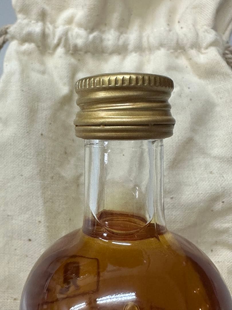 カミュ イル ド レ 50ml 40度 ミニチュアボトル