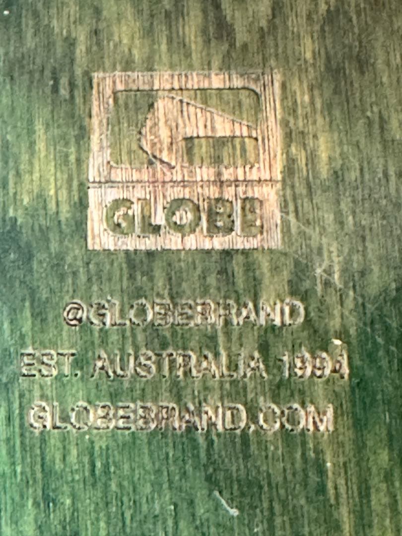 スカートボード　クルーザー GLOBE Big Blazer 32インチ