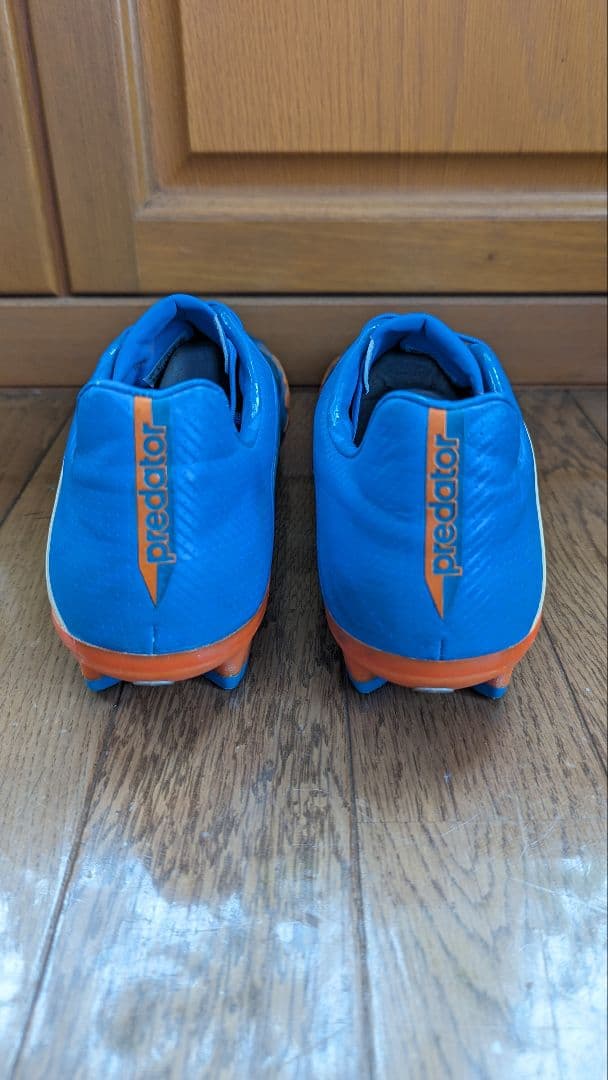 アディダス サッカースパイク プレデター リーサルゾーン HG