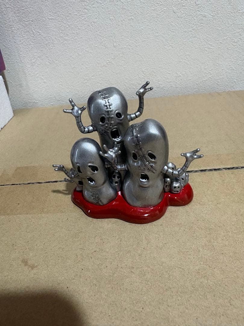 ジョジョの奇妙な冒険 アニメ10周年記念展 Mt クリップホルダー メタリカ