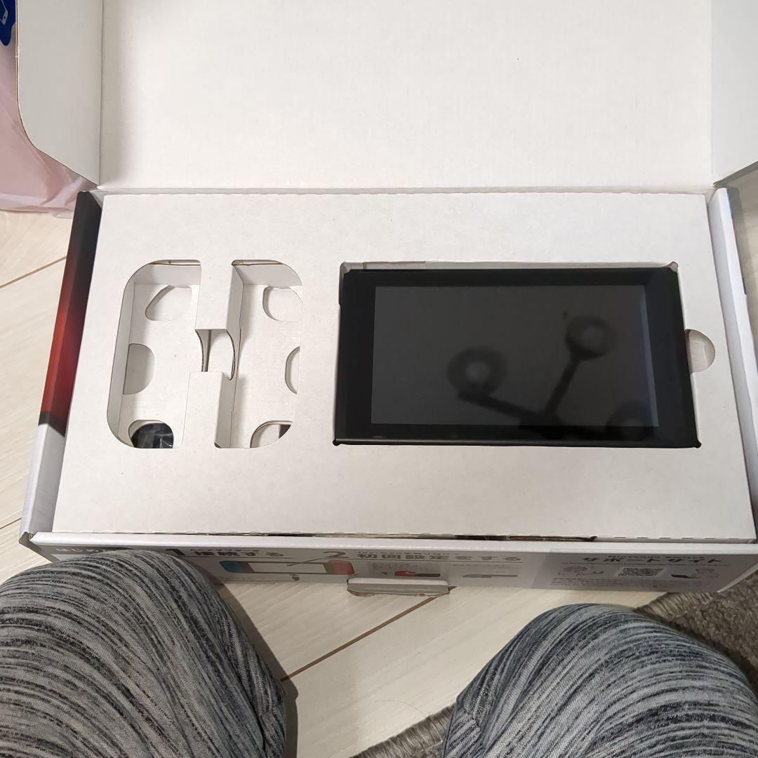 ほぼ未使用　Switch Nintendo スイッチ本体　旧型　美品