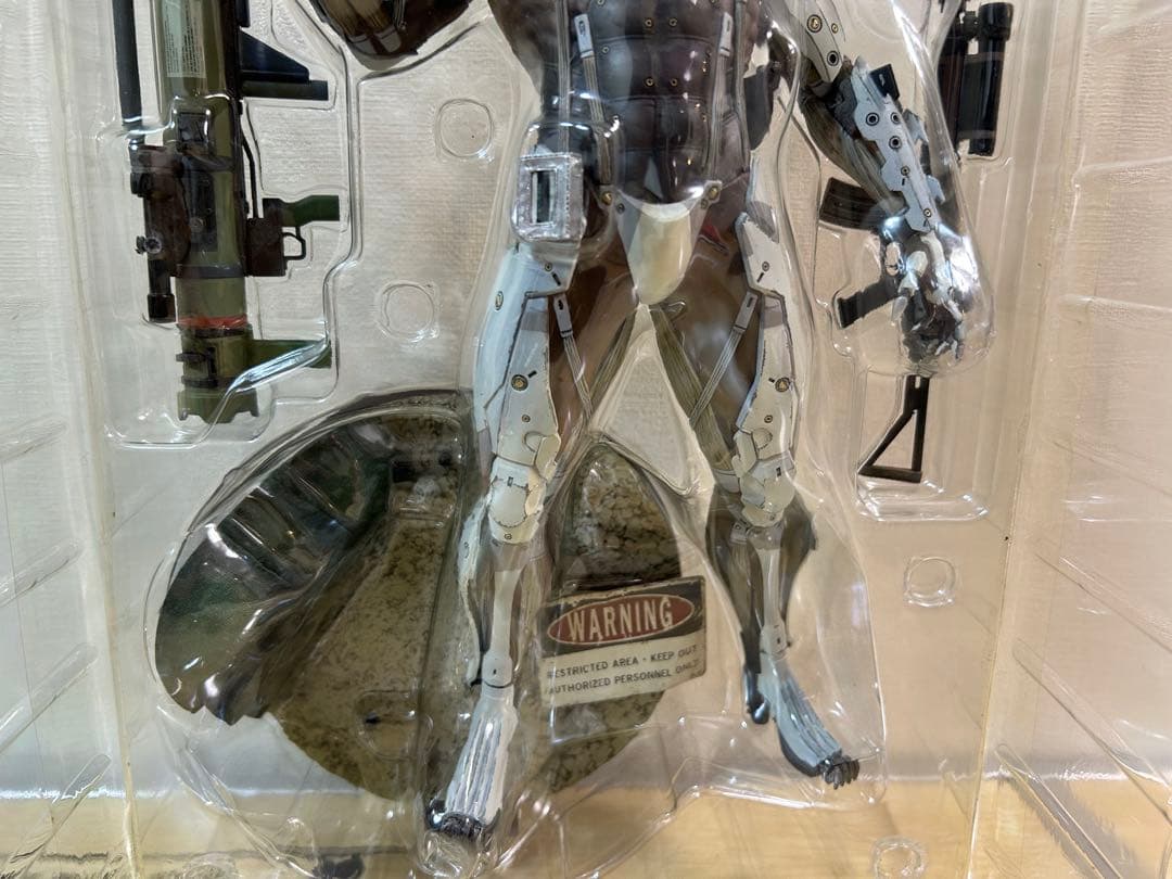 L GEAR SOLID V GROUND ZEROES フィギュア