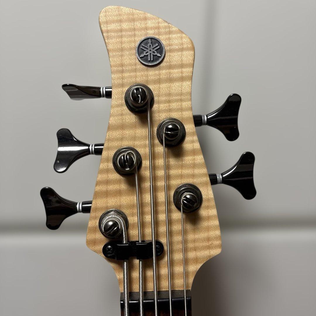 YAMAHA5弦ベース（TRBX605） アギュラーPU、バルトリーニプリ換装