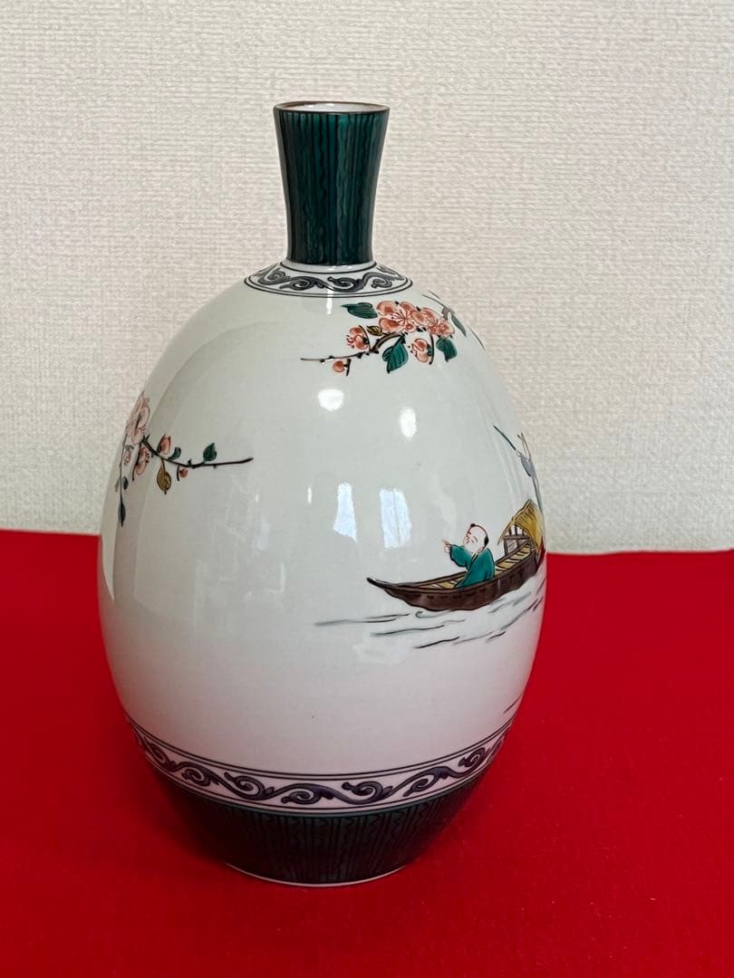 九谷の名工 三ツ井為吉作　 色絵 舟二人物図 花生　K322