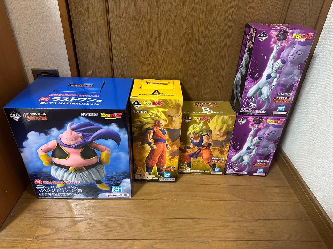 ドラゴンボール 一番くじ 孫悟空 フィギュア 魔人ブウ ラストワン