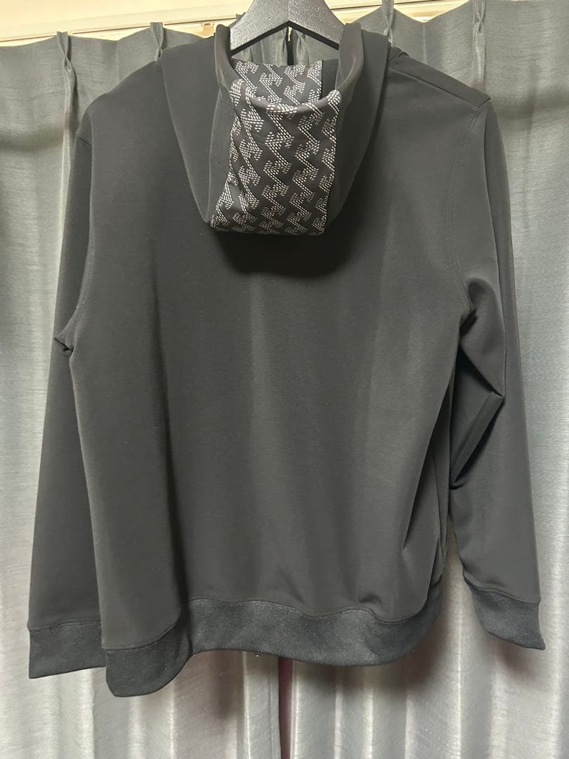 Resurrection スウェットパーカー