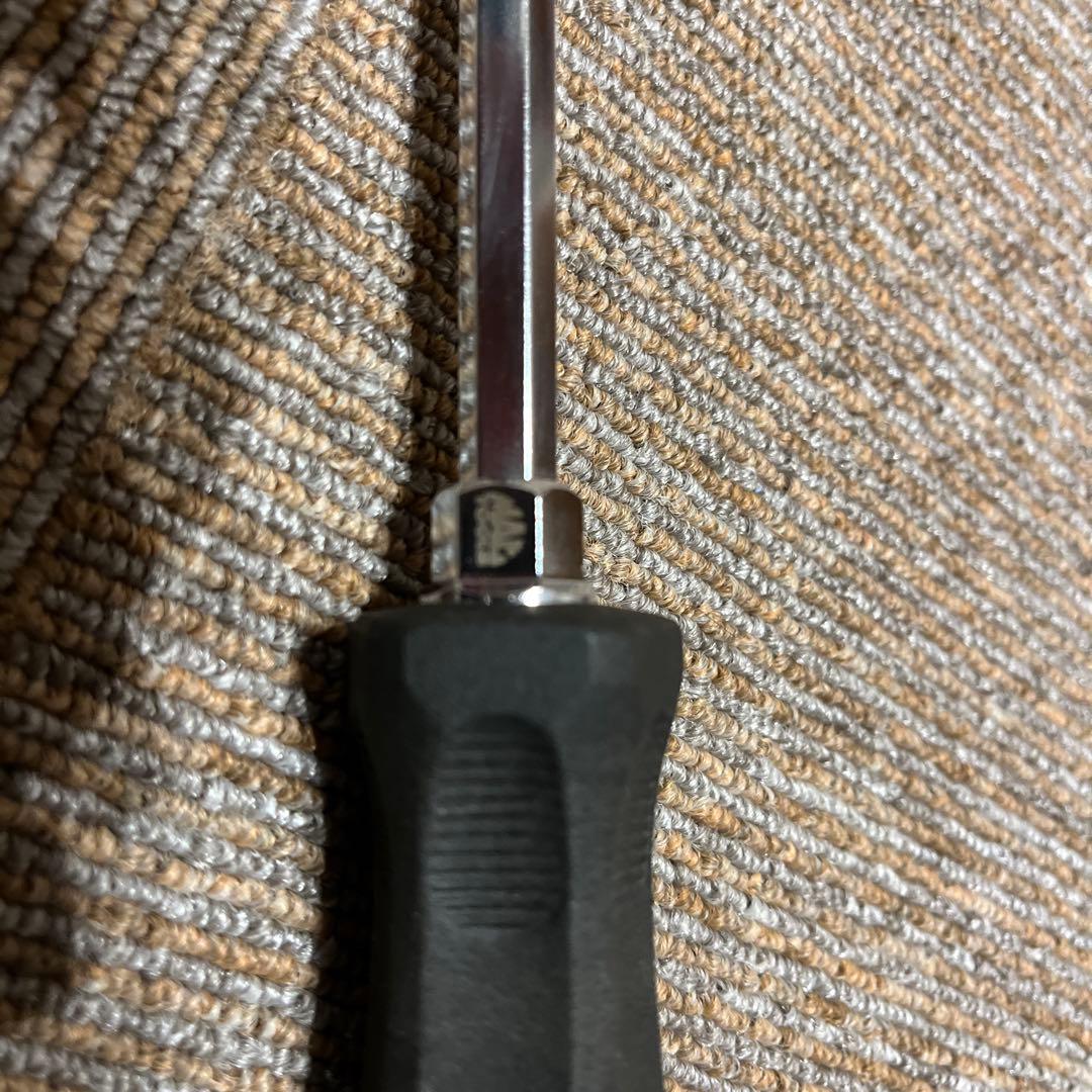 マックツール　貫通ドライバー