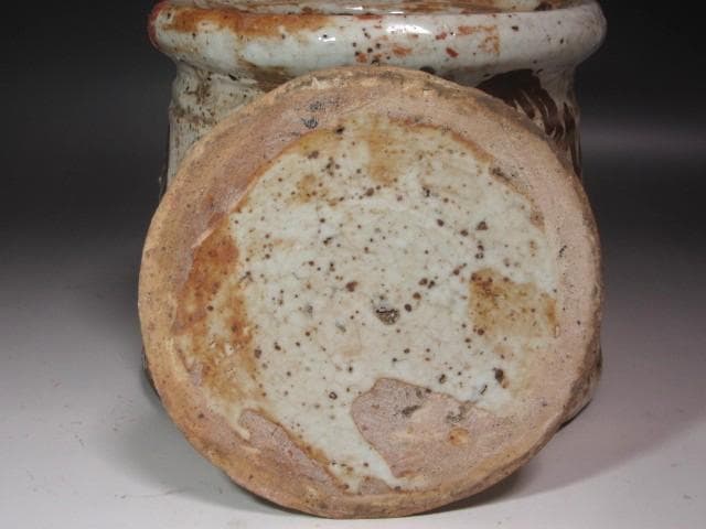 ★　古志野水指　瑞雲　裏千家　十四代　淡々斎の花押がございます★x636